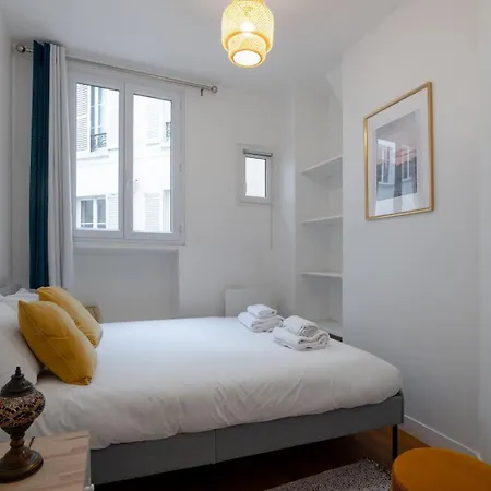 Sophisticated 2br - Steps To Station Apartment Paris