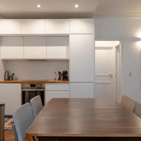 Apartment Sophisticated 2br - Steps To Station Paris